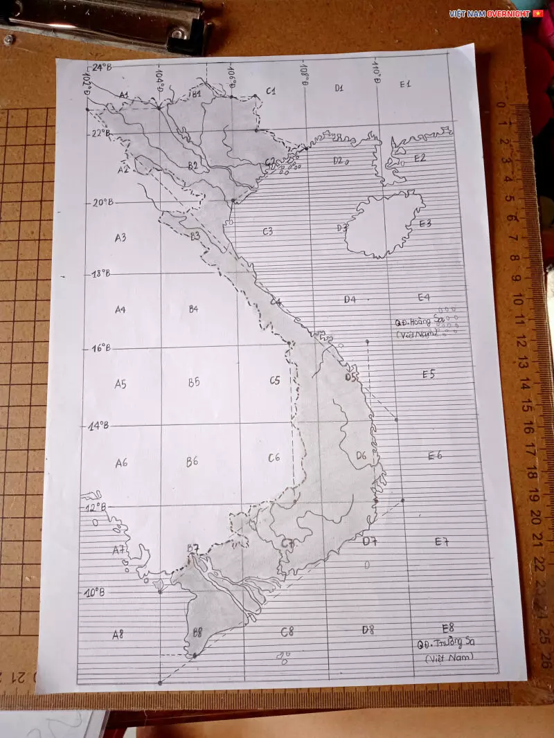 Cách vẽ lược đồ và bản đồ Việt Nam năm 2024 sẽ giúp học sinh nắm vững cách thiết kế và vẽ lược đồ, cũng như cấu trúc và tính chính xác của bản đồ. Đây là kiến thức hữu ích để họ có thể tự tin sử dụng và tạo ra các bản đồ chất lượng cao trong tương lai.