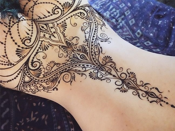 Xăm Henna  một loại hình xăm nhưng không đau bắt nguồn từ Ấn Độ  Hình xăm  nghệ thuật Lucky Tattoo